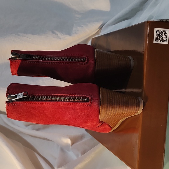 New Diba.True Red suede wedge Bootie - Picture 3 of 8